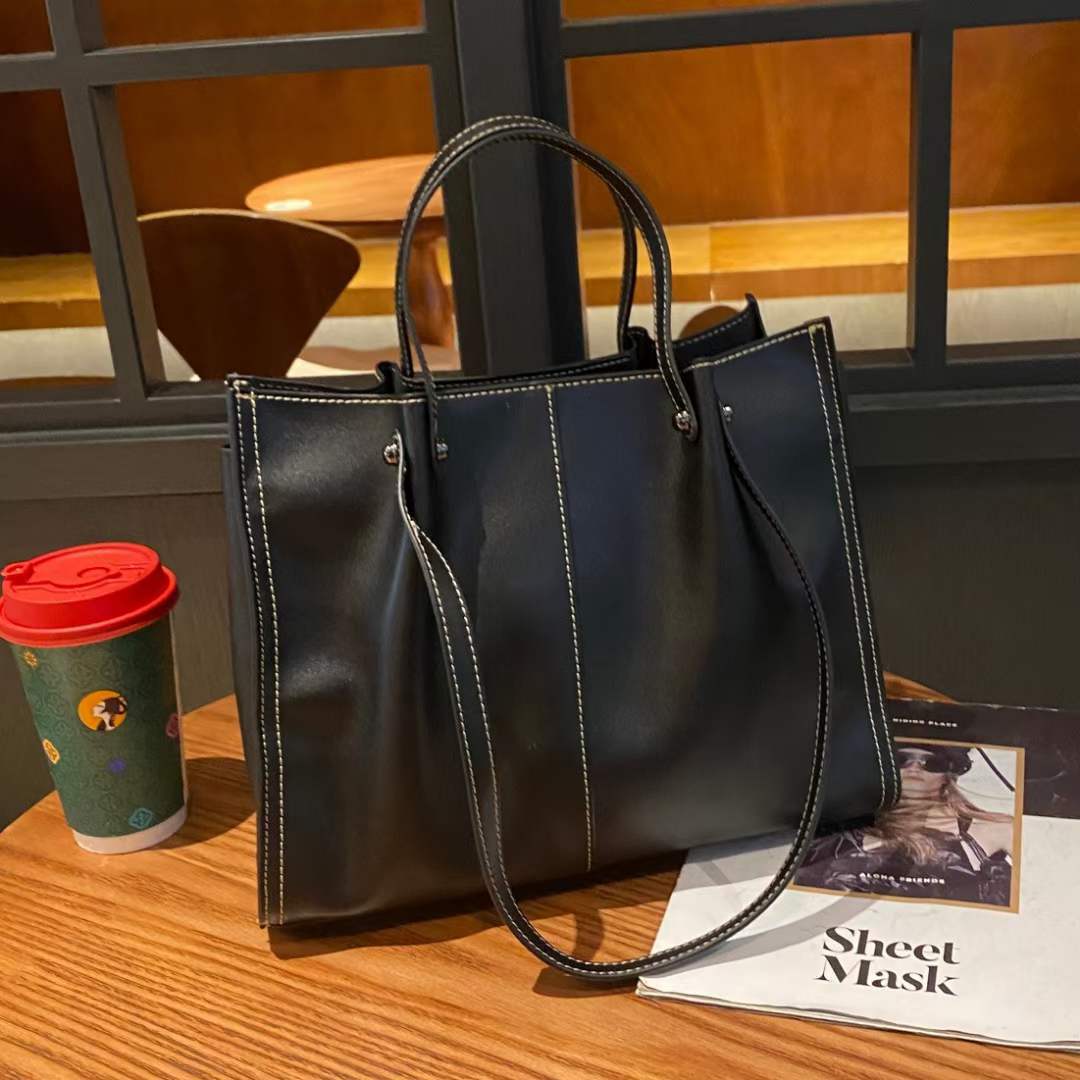 Genuine Leather Large Capacity Tote Shoulder Bag Luxury Portable for Everyday Women On The Go